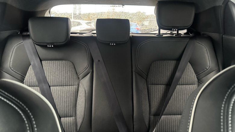 Renault Clio 1.6 E-TECH full hybrid 145 Techno 5dr Auto Hybrid Hatchback